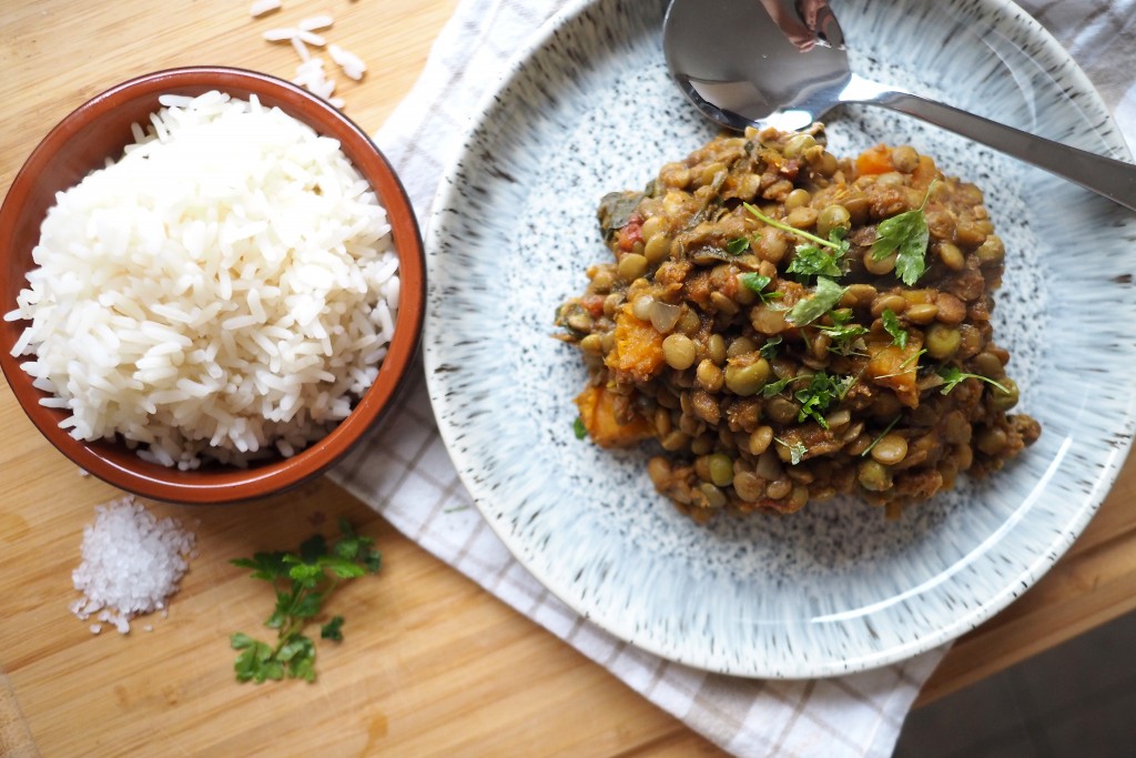 Healthy Dahl Slow Cooker Curry xameliax