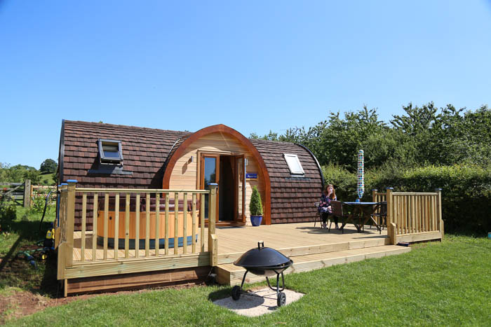 Glamping Pods With Hot Tub At Wootton, Glamping With Fire Pit And Hot Tub